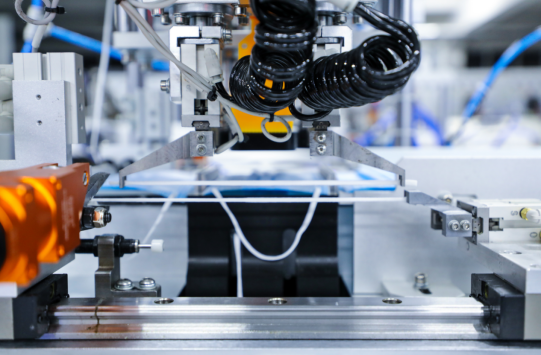 Differences and Breakthroughs between International and Domestic Industrial Machine Tools