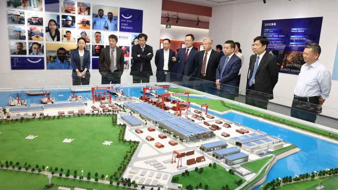 1764916261280680.jpg b1ce041f4d68681f6fe4c0369381e36a.jpg