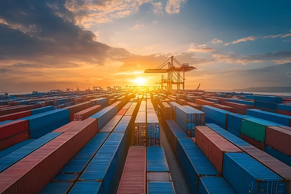 苏美达达天下平台 箱量“五连跌”折射全球贸易深度调整与结构性重塑